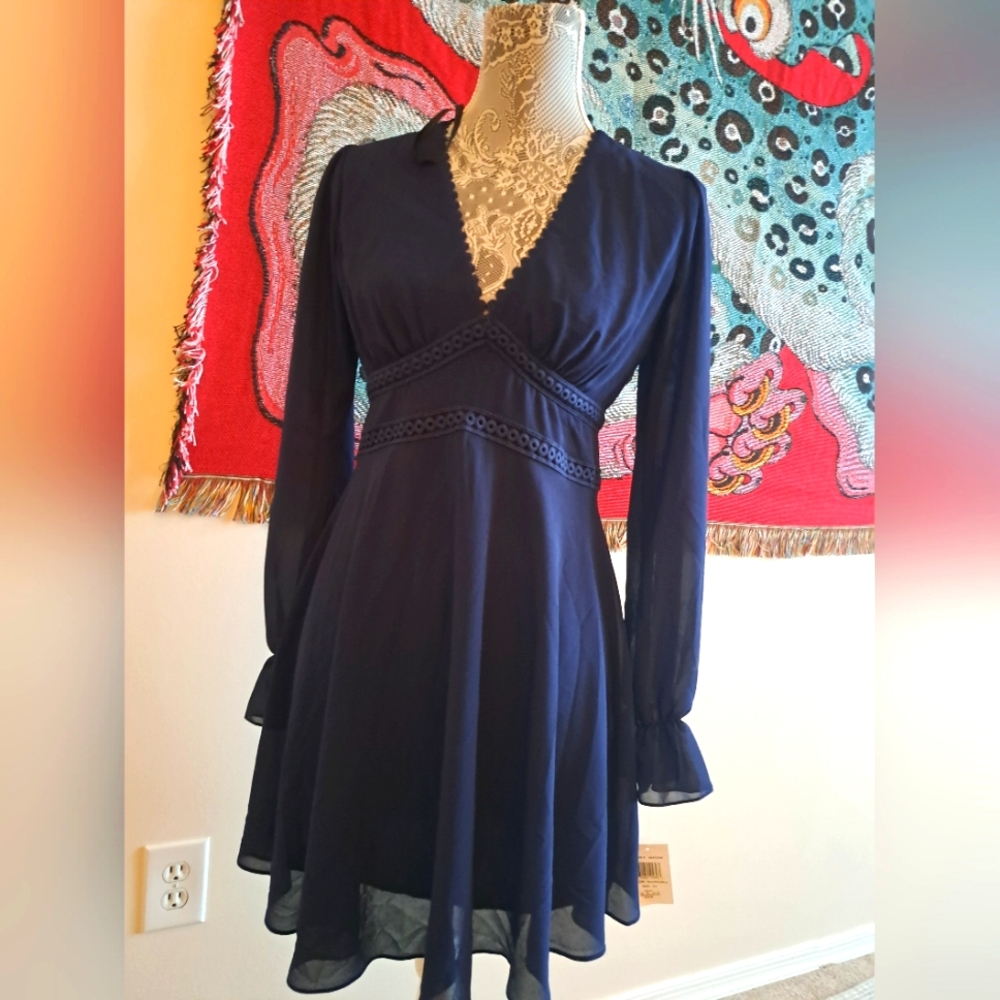 B. Darlin navy dress
